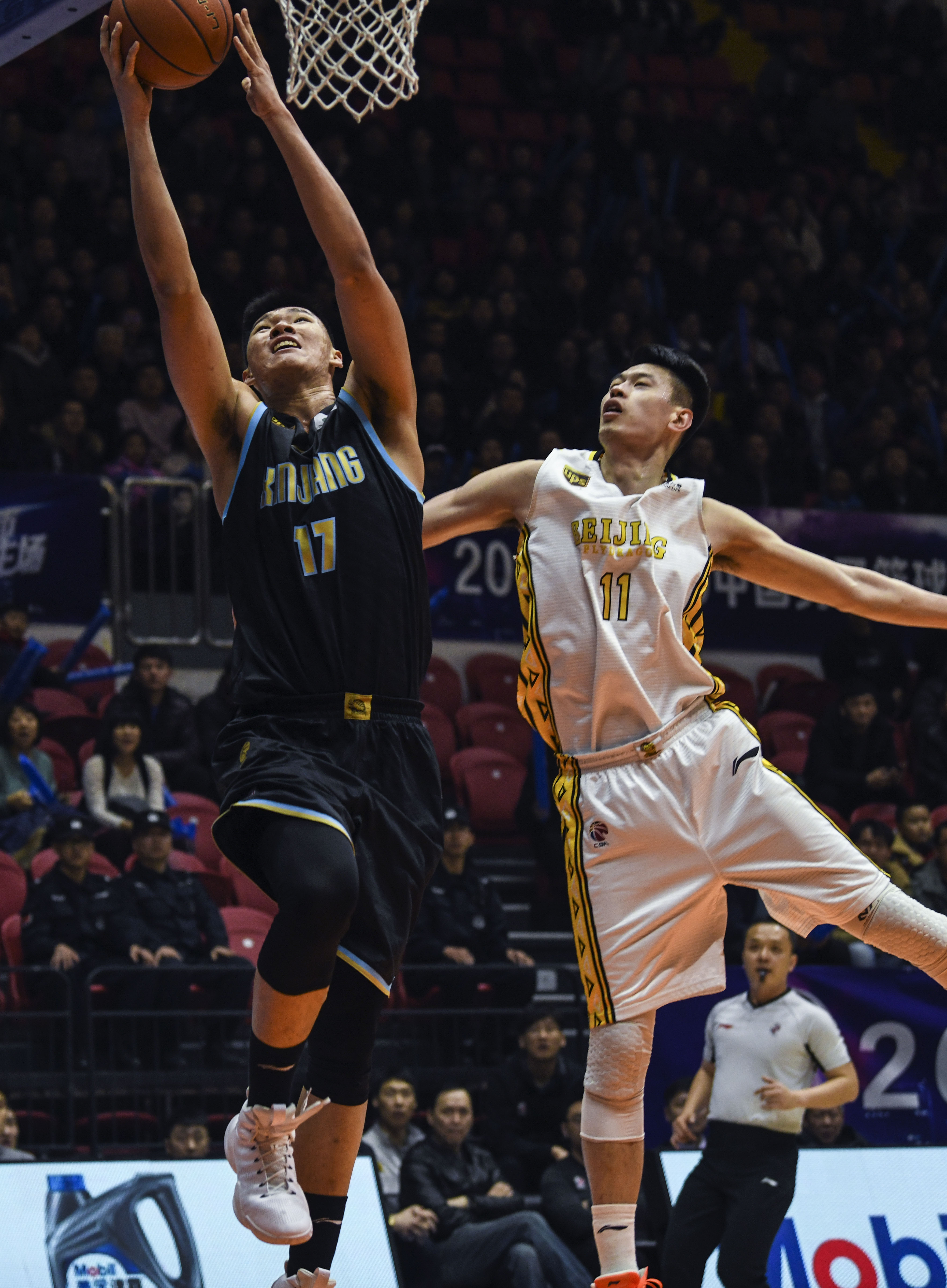 力挺其重返 力挺其重返